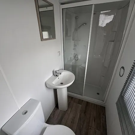 مكان تخييم Camping Oasis Middelkerke 2-slpk Caravan 'new Tropical' *